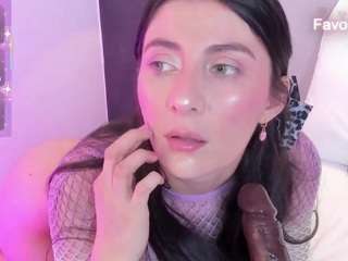 mia-collins96