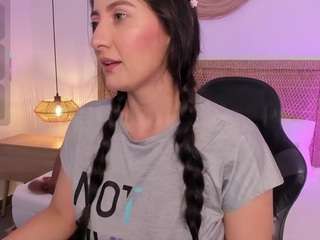 mia-collins96