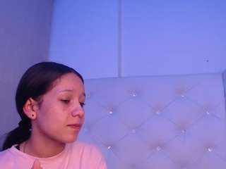 noah-and-kim69's CamSoda show and profile