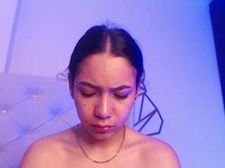 noah-and-kim69 Live Webcam on CamSoda