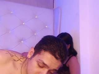 noah-and-kim69 Live Webcam on CamSoda