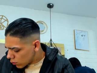 noah-and-kim69 Live Webcam on CamSoda