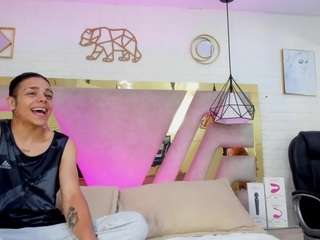 noah-and-kim69 webcam