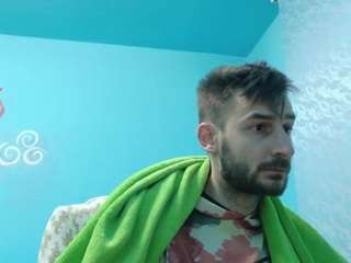 bigcockbignose Live Webcam on {site_name}