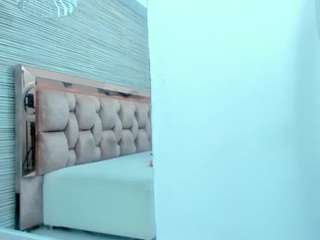  claire-bonny chat room