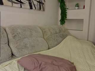 GoodWid live cam preview