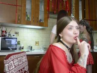 Live webcam model hot-caramells on Soda Cams