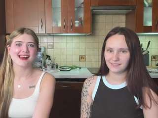hot-caramells Live Webcam on CamSoda
