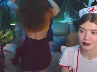 Hot-Caramells live cam preview