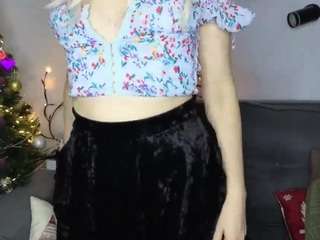 ladyamelia's CamSoda show and profile