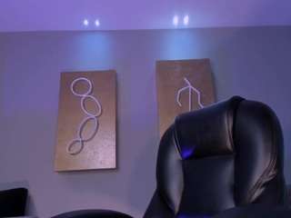 Model ini sedang live sekarang. lisaflowers1