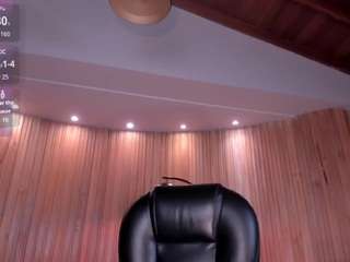 Lisa Flowers live cam preview