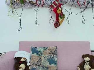 Live webcam model sabrina-andrews on Soda Cams