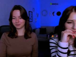 samanta-kisses Live Webcam on CamSoda