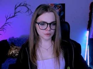 samanta-kisses Live Webcam on CamSoda