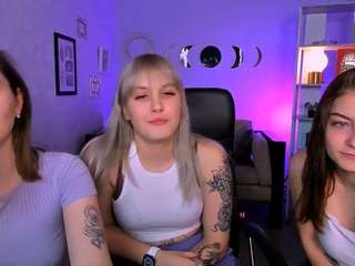 samanta-kisses Live Webcam on CamSoda