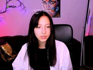 samanta-kisses Live Webcam on CamSoda