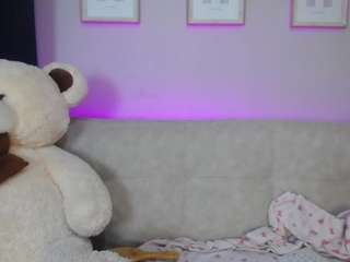 siawattson's CamSoda show and profile