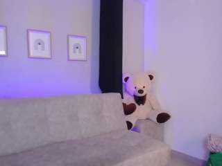 siawattson's CamSoda show and profile