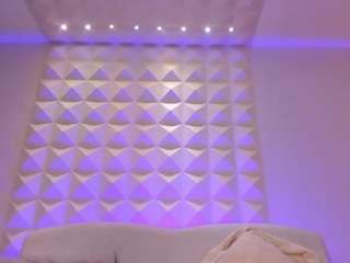 tinyaddams Live Webcam on CamSoda