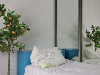 alorianna webcam model