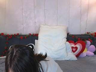 alorianna's CamSoda show and profile