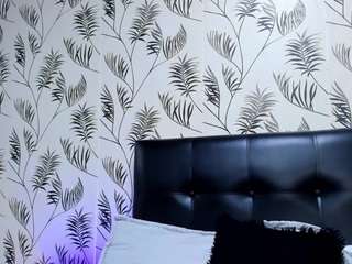 beliaabrahel's CamSoda show and profile