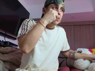  brunothompson chat room