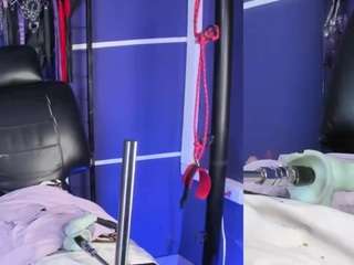 charlotte-bms live webcam show