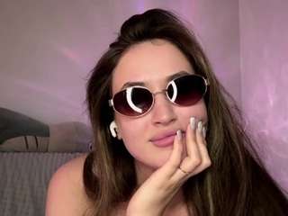 jeanellejue Live Webcam on CamSoda