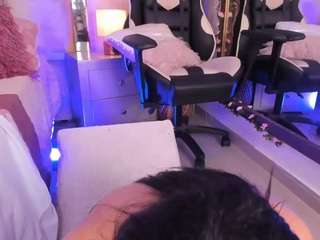 Mia K
