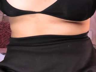 Mia K