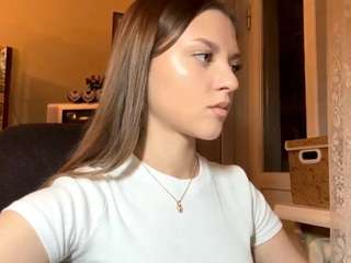 oksanarahman's CamSoda show and profile