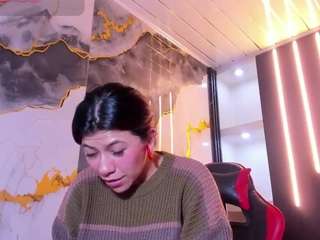 Raven-rouge live cam preview