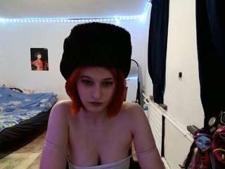 Live webcam model robynmcburrows on Soda Cams