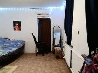 Live webcam model robynmcburrows on Soda Cams