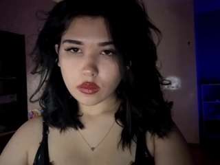 Live webcam model salinatamburo on Soda Cams