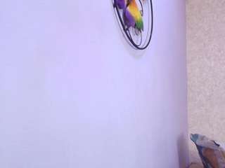 Live webcam model amy-wats0n on Soda Cams