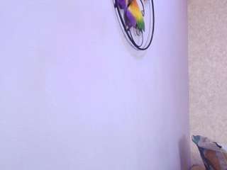 Live webcam model amy-wats0n on Soda Cams