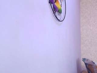 Live webcam model amy-wats0n on Soda Cams