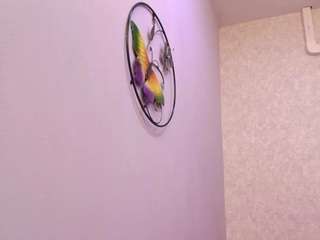 amy-wats0n's CamSoda show and profile