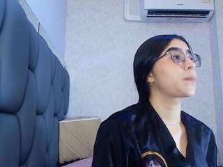 amy-wats0n live cam profile