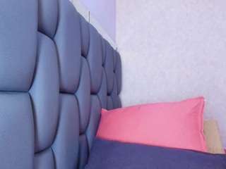amy-wats0n live cam profile