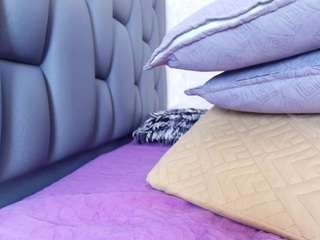 amy-wats0n live cam profile