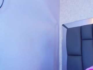 amy-wats0n's CamSoda show and profile