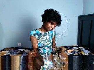 Lunahh live cam preview