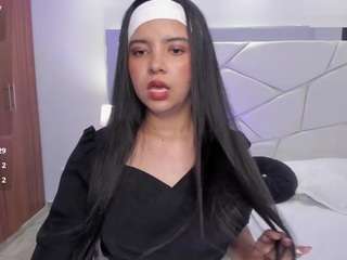 Live webcam model alana-martiins on Soda Cams