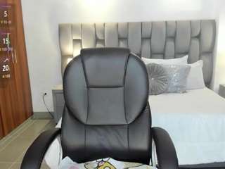alana-martiins Live Webcam on CamSoda