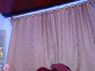 alicep1's CamSoda show and profile