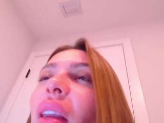 bell-kim, female webcam model,  years old, on live webcam